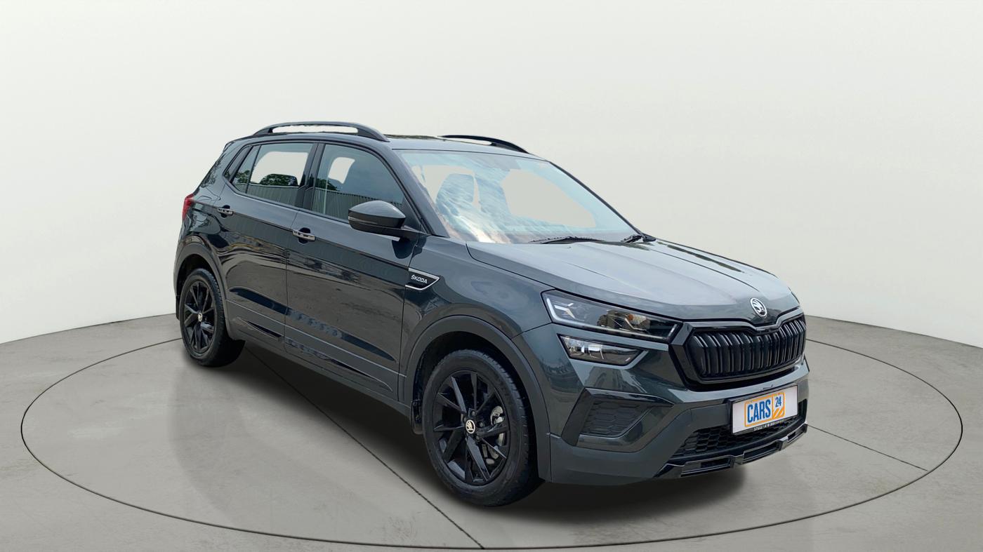 2025 Skoda KUSHAQ AMBITION 1.0L TSI MT, Petrol, Manual, 1,421 km, Right Front Diagonal