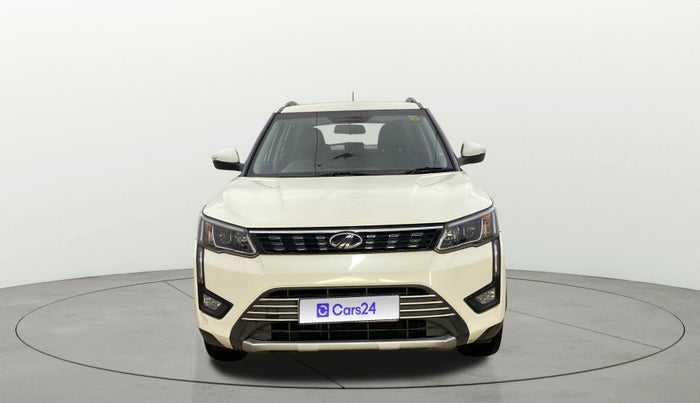 2020 Mahindra XUV300 W8 1.5 DIESEL, Diesel, Manual, 17,802 km, Front