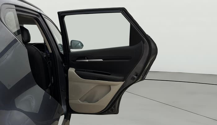 2021 KIA SONET HTX 1.0 IMT, Petrol, Manual, 66,581 km, RHS Rear Door