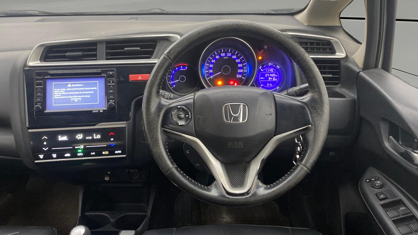 2015 Honda Jazz 1.5L I-DTEC VX, Diesel, Manual, 71,378 km, Steering Wheel Close Up