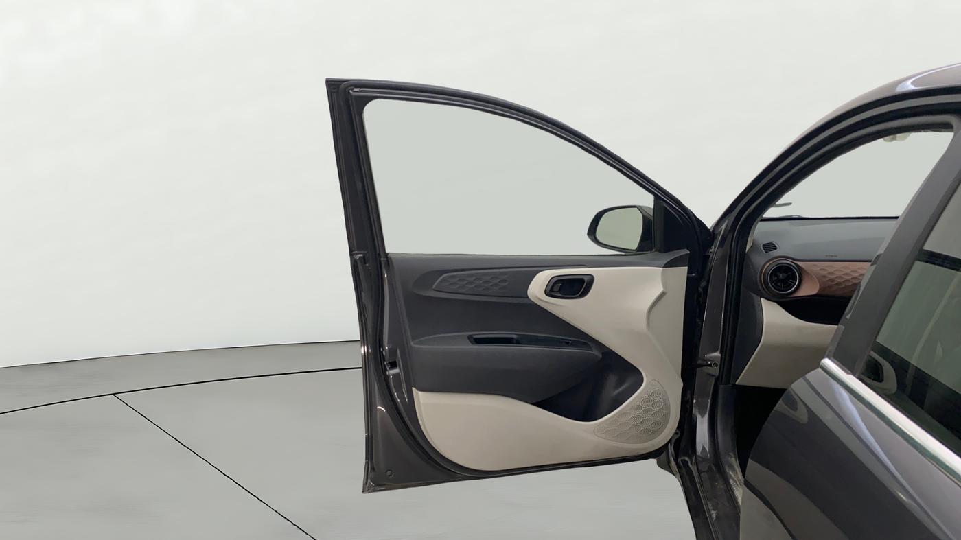 2022 Hyundai AURA S 1.2 CNG, CNG, Manual, 38,882 km, LHS Front Door