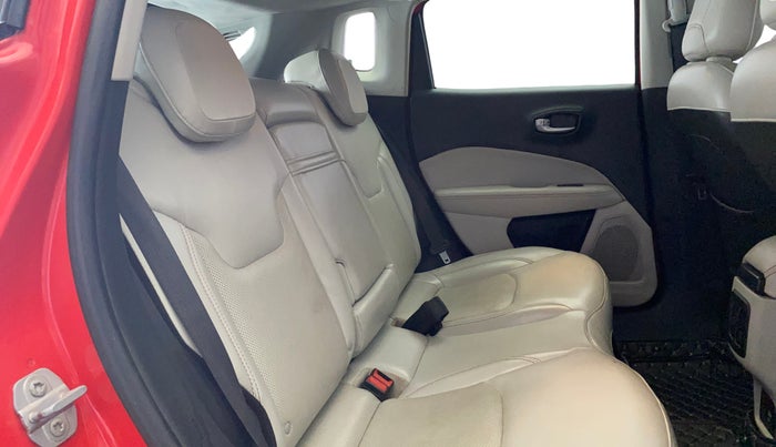 2017 Jeep Compass LIMITED 1.4 PETROL AT, Petrol, Automatic, 88,409 km, Right Side Rear Door Cabin