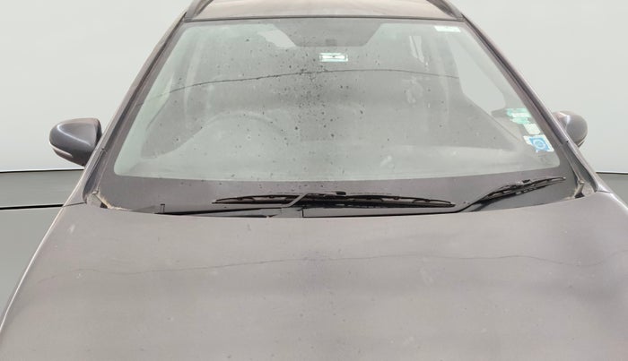 2017 Maruti S Cross ZETA 1.3, Diesel, Manual, 1,30,158 km, Front Windshield