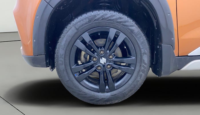 2019 Maruti Vitara Brezza ZDI PLUS AT DUAL TONE, Diesel, Automatic, 76,908 km, Left Front Wheel
