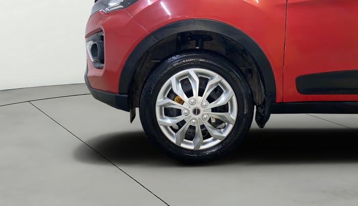 2021 Tata NEXON XMA SUNROOF PETROL, Petrol, Automatic, 87,909 km, Left Front Wheel
