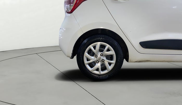 2018 Hyundai Grand i10 SPORTZ 1.2 KAPPA VTVT, Petrol, Manual, 65,362 km, Right Rear Wheel