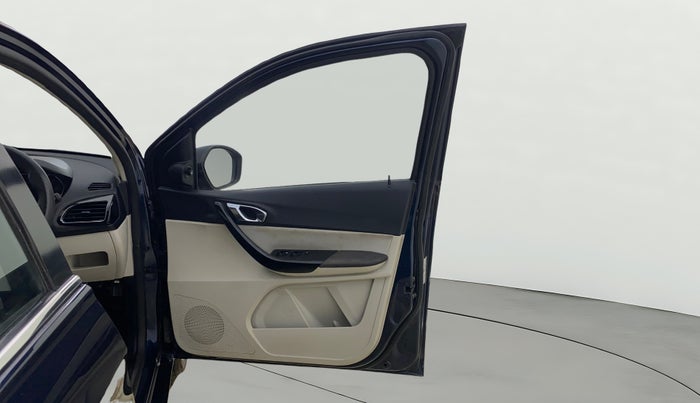 2022 Tata TIGOR XZ PLUS CNG, CNG, Manual, 1,12,982 km, RHS Front Door