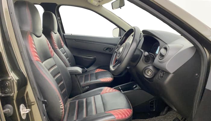 2021 Renault Kwid RXT 1.0 AMT (O), Petrol, Automatic, 35,464 km, Right Side Front Door Cabin