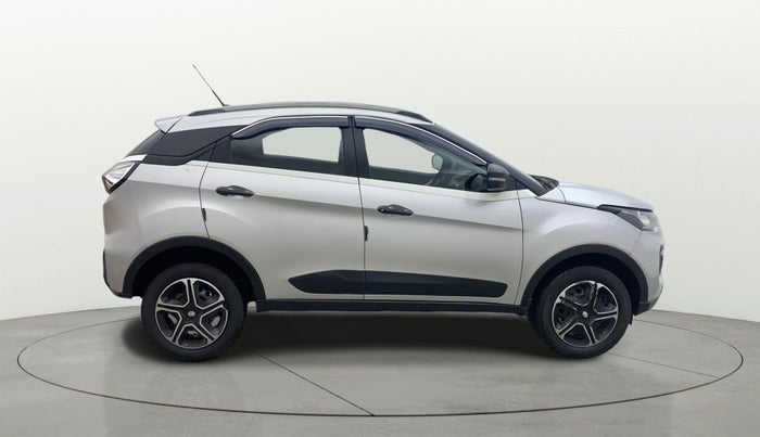 2021 Tata NEXON XMA SUNROOF PETROL, Petrol, Automatic, 38,695 km, Right Side View