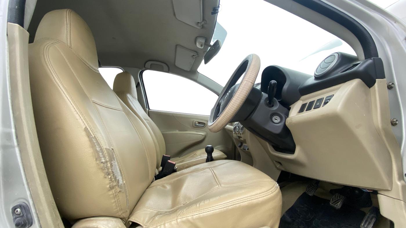 2013 Maruti A Star VXI, Petrol, Manual, 72,028 km, Right Side Front Door Cabin