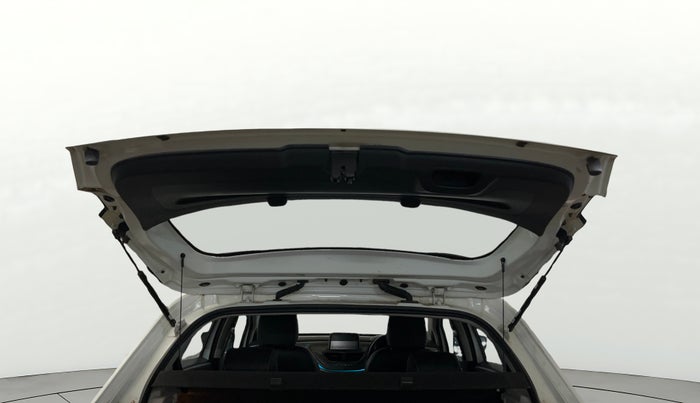 2023 Tata ALTROZ XZA PLUS, Petrol, Automatic, 82,153 km, Boot Door Open