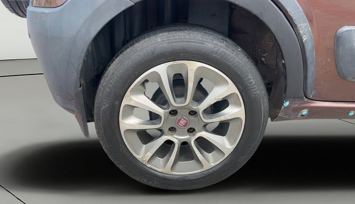 2015 Fiat Avventura ACTIVE 1.4, Petrol, Manual, 54,050 km, Right Rear Wheel