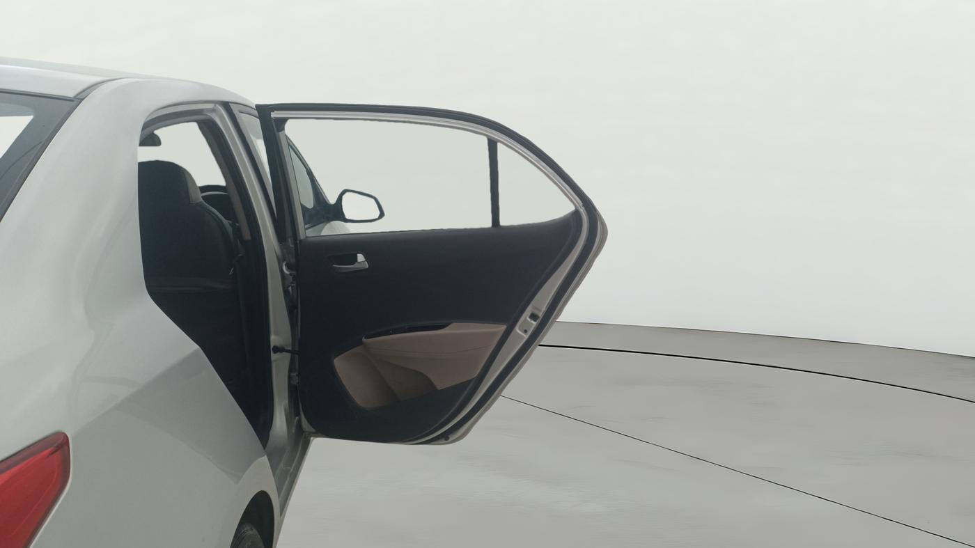 2014 Hyundai Xcent S 1.1 CRDI, Diesel, Manual, 1,03,045 km, RHS Rear Door