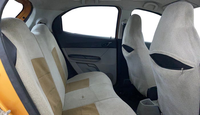 2016 Tata Tiago XT PETROL, Petrol, Manual, 60,689 km, Right Side Rear Door Cabin