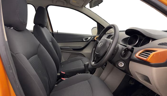 2018 Tata Tiago XZ PETROL, Petrol, Manual, 52,037 km, Right Side Front Door Cabin