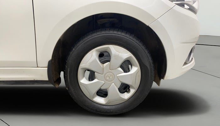 2018 Tata Tiago XZ PETROL, Petrol, Manual, 41,471 km, Right Front Wheel