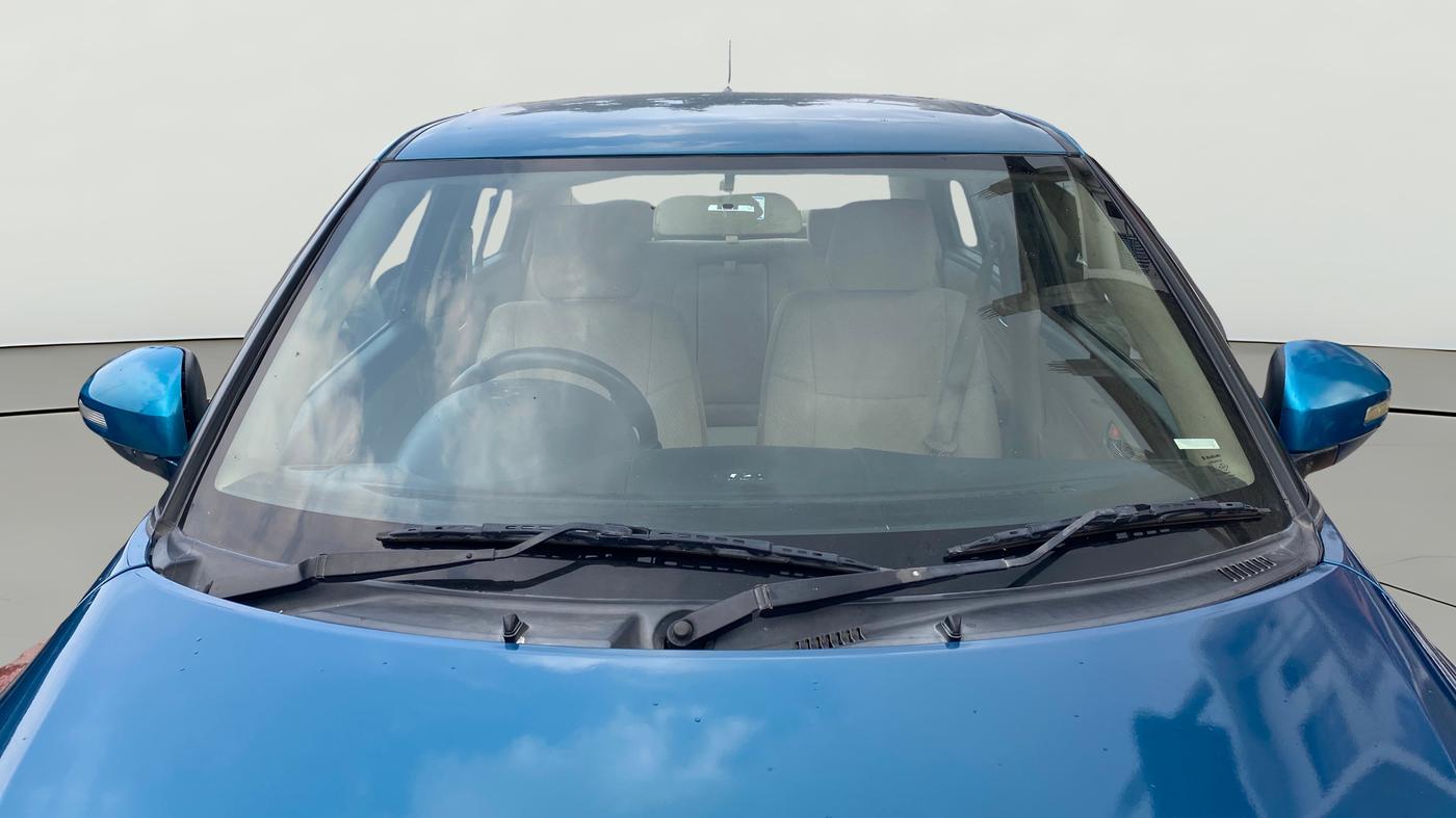 2014 Maruti Swift LXI, Petrol, Manual, 90,534 km, Front Windshield