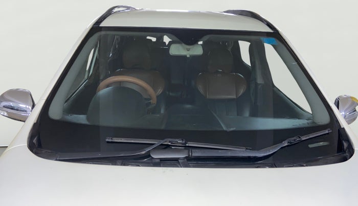 2020 Mahindra XUV500 W7, Diesel, Manual, 30,379 km, Front Windshield