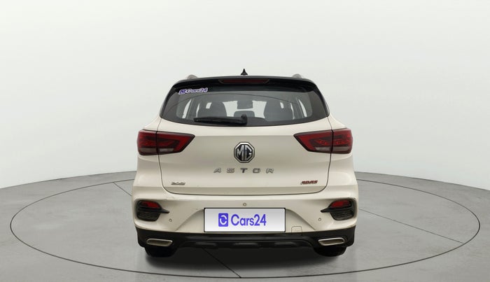 2023 MG ASTOR SAVVY 1.3 TURBO AT S RED, Petrol, Automatic, 16,799 km, Back/Rear