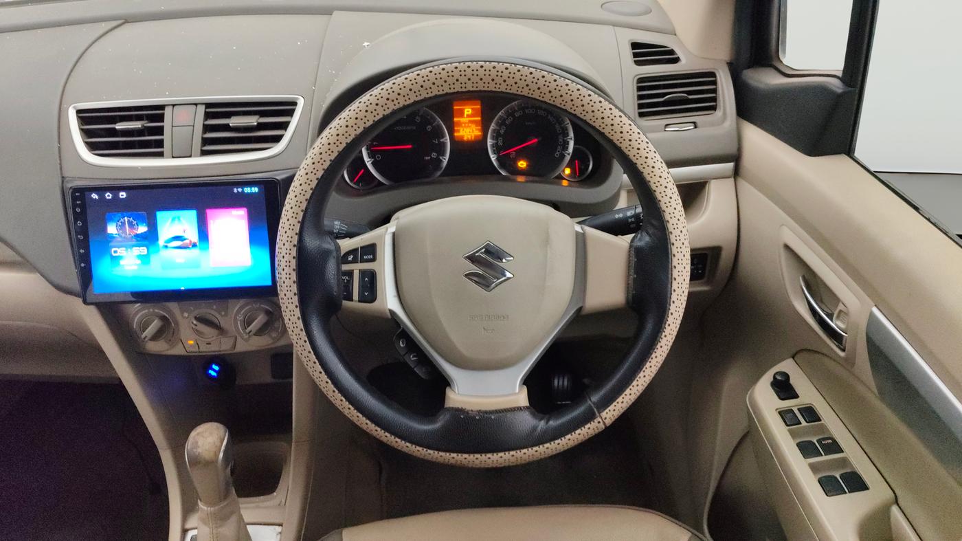 2016 Maruti Ertiga VXI AT, Petrol, Automatic, 62,842 km, Steering Wheel Close Up