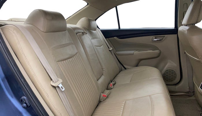 2018 Maruti Ciaz ZETA DIESEL 1.3, Diesel, Manual, 99,587 km, Right Side Rear Door Cabin