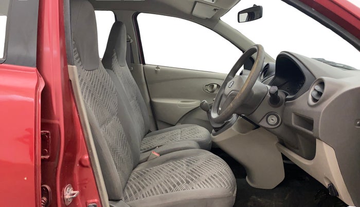 2015 Datsun Go Plus T, Petrol, Manual, 59,922 km, Right Side Front Door Cabin