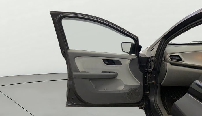 2021 Tata ALTROZ XE PETROL, Petrol, Manual, 58,242 km, LHS Front Door