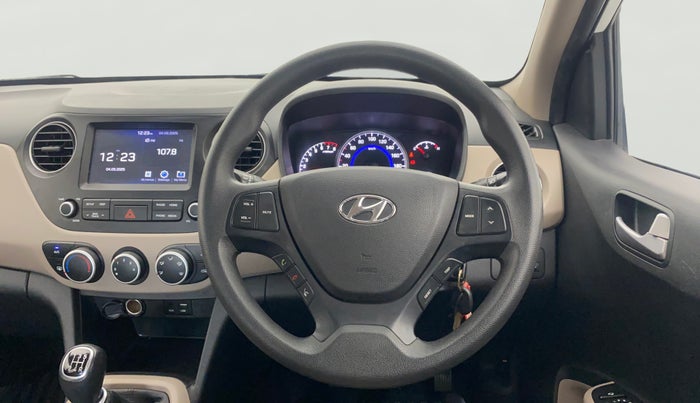2019 Hyundai Grand i10 SPORTZ 1.2 KAPPA VTVT, Petrol, Manual, 38,841 km, Steering Wheel Close Up