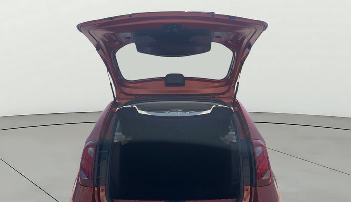 2021 Renault Duster RXS 1.5 PETROL MT, Petrol, Manual, 37,689 km, Boot Door Open