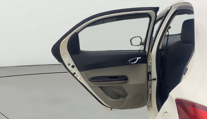 2017 Tata Tiago XZA PETROL, CNG, Automatic, 1,09,635 km, LHS Rear Door