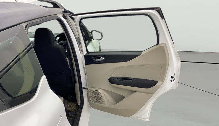 2021 Renault TRIBER RXZ DUAL TONE, Petrol, Manual, 44,431 km, RHS Rear Door