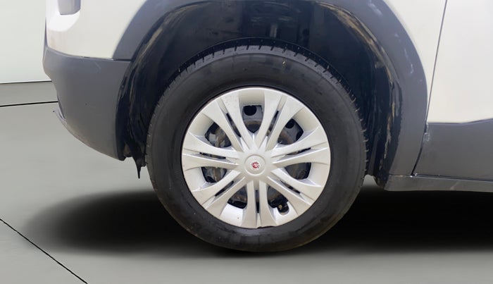 2022 Tata PUNCH ADVENTURE MT, CNG, Manual, 1,33,323 km, Left Front Wheel