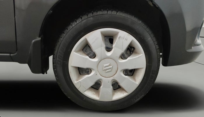 2017 Maruti Alto K10 VXI (O) AMT, Petrol, Automatic, 34,122 km, Right Front Wheel