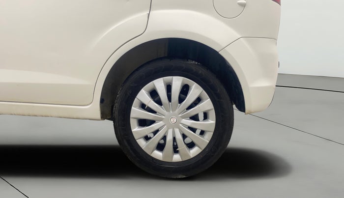 2011 Ford Figo ZXI 1.4 DIESEL, Diesel, Manual, 74,516 km, Left Rear Wheel