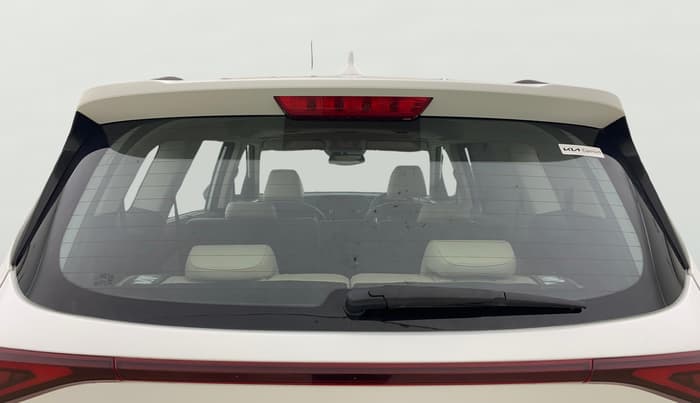 2023 KIA CARENS LUXURY PLUS 1.4 PETROL DCT 7 STR, Petrol, Automatic, 16,325 km, Rear Windshield