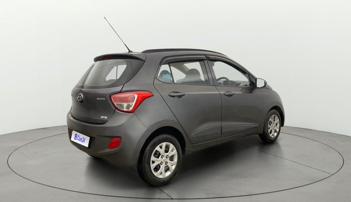 2016 Hyundai Grand i10 SPORTZ 1.2 KAPPA VTVT, Petrol, Manual, 76,656 km, Right Back Diagonal