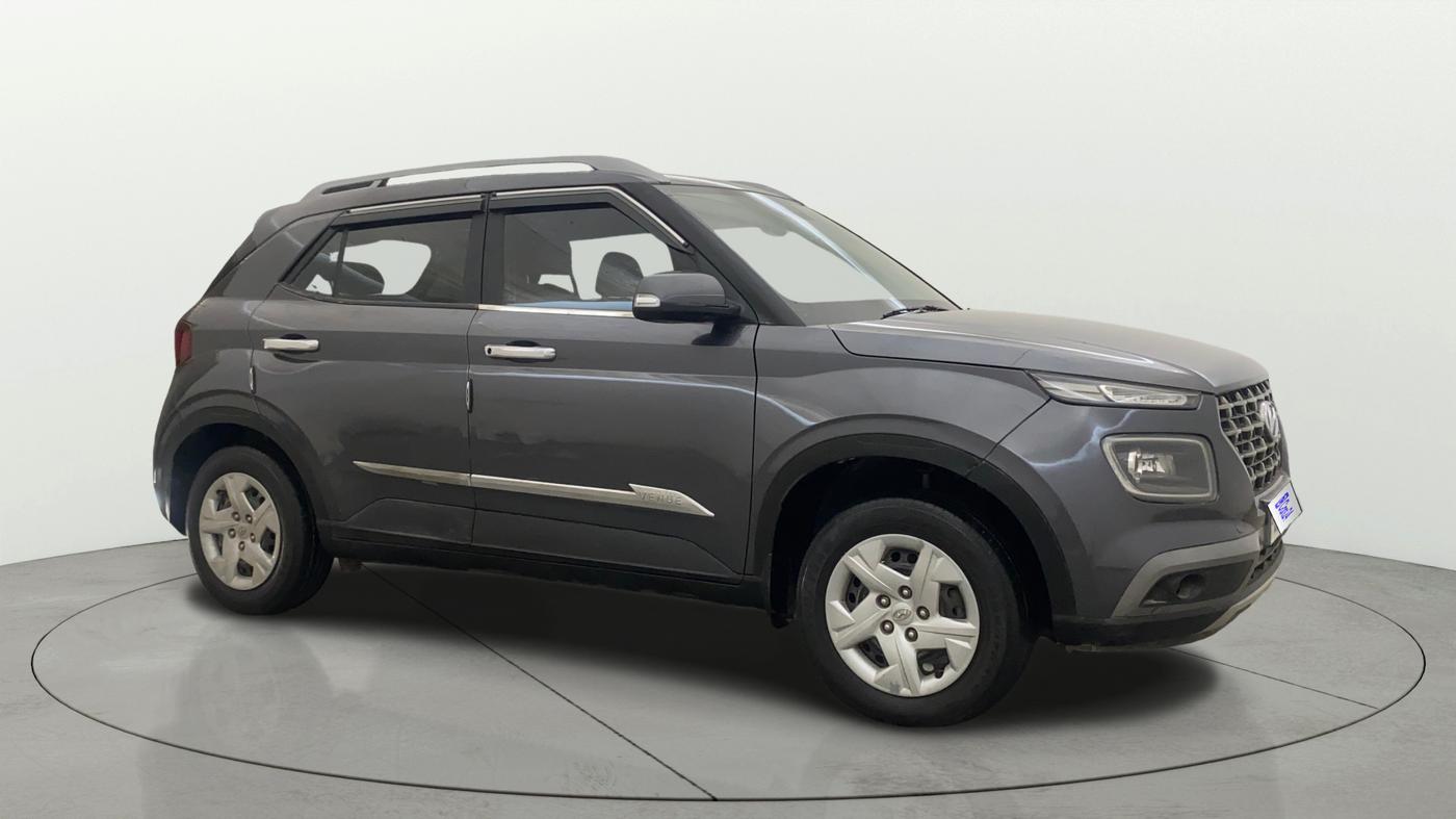 2022 Hyundai VENUE S+ 1.2, CNG, Manual, 56,314 km, SRP