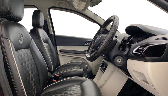 2022 Tata Tiago XZ PLUS CNG, CNG, Manual, 49,737 km, Right Side Front Door Cabin