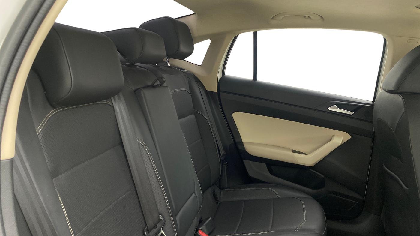 2022 Volkswagen VIRTUS GT PLUS TSI 1.5 EVO DSG, Petrol, Automatic, 26,465 km, Right Side Rear Door Cabin