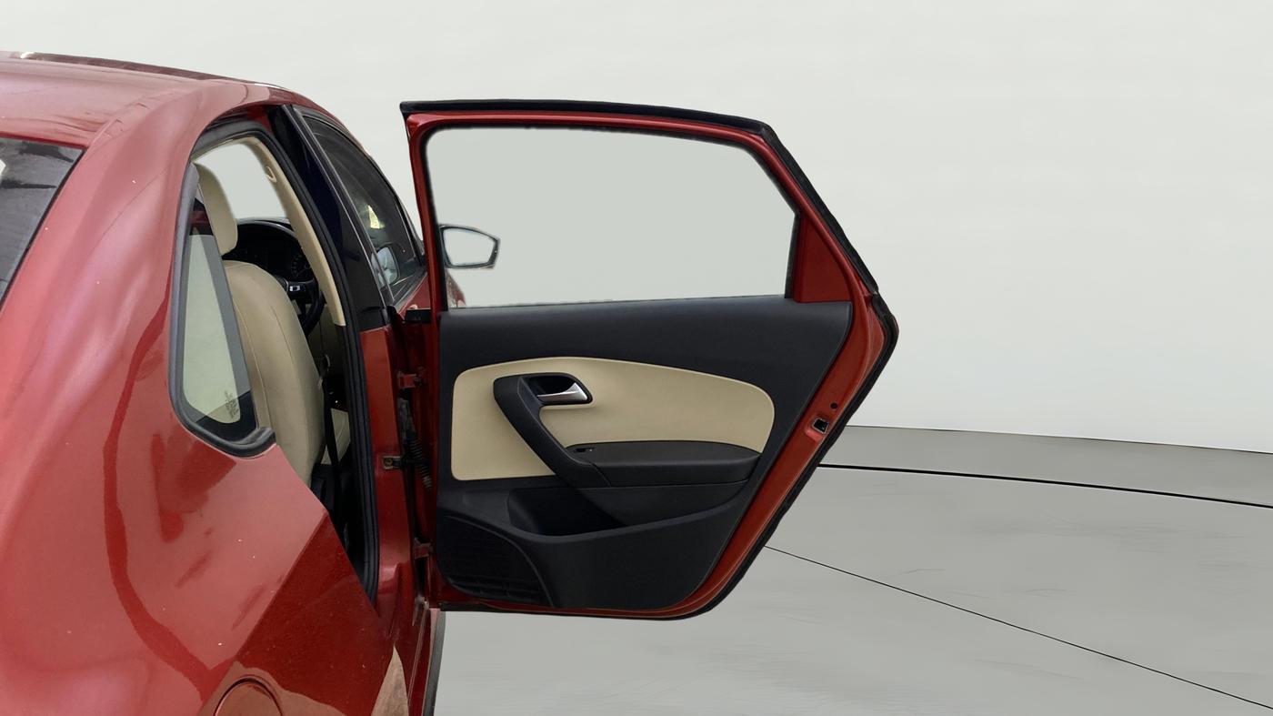 2019 Volkswagen Vento HIGHLINE PLUS 1.5 AT, Diesel, Automatic, 14,719 km, RHS Rear Door