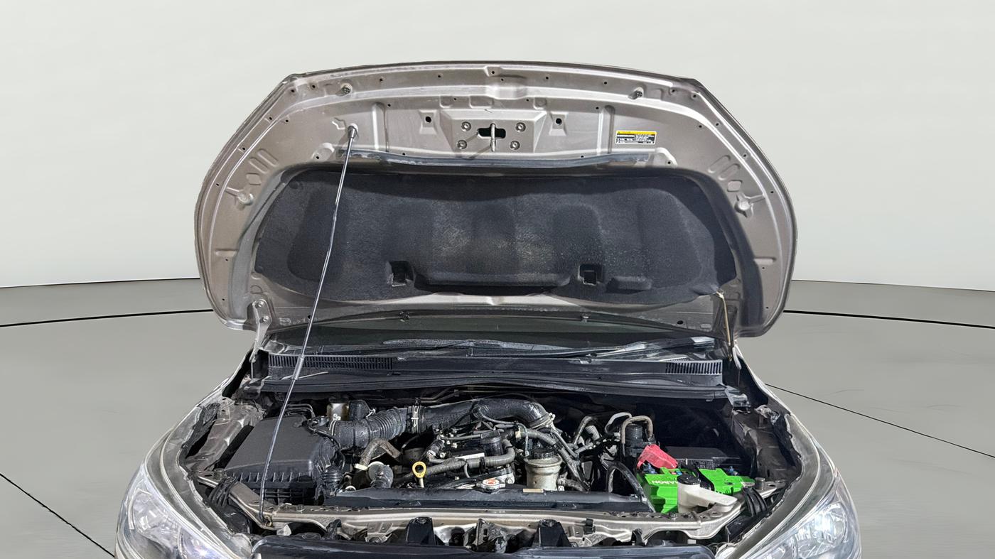 2019 Toyota Innova Crysta 2.7 GX 7 STR MT, Petrol, Manual, 76,419 km, Open Bonet