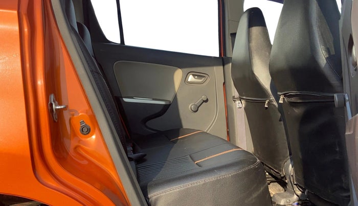 2018 Maruti Alto K10 VXI, Petrol, Manual, 54,300 km, Right Side Rear Door Cabin