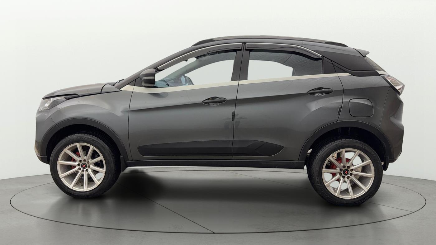 2023 Tata NEXON XM SUNROOF PETROL, Petrol, Manual, 20,885 km, Left Side