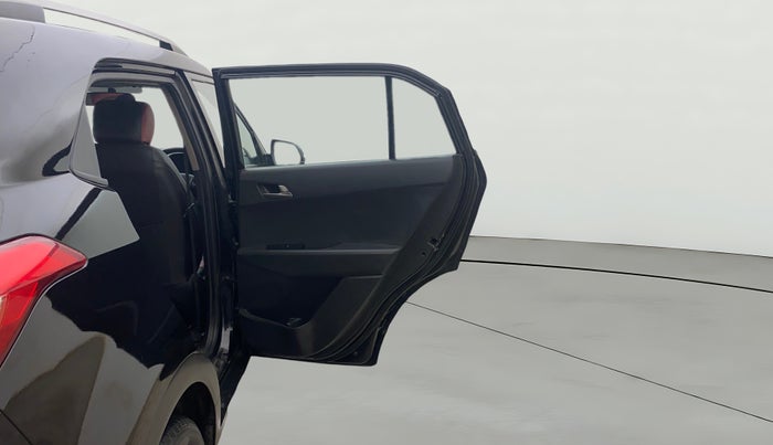 2015 Hyundai Creta SX PLUS 1.6 PETROL, Petrol, Manual, 66,649 km, RHS Rear Door