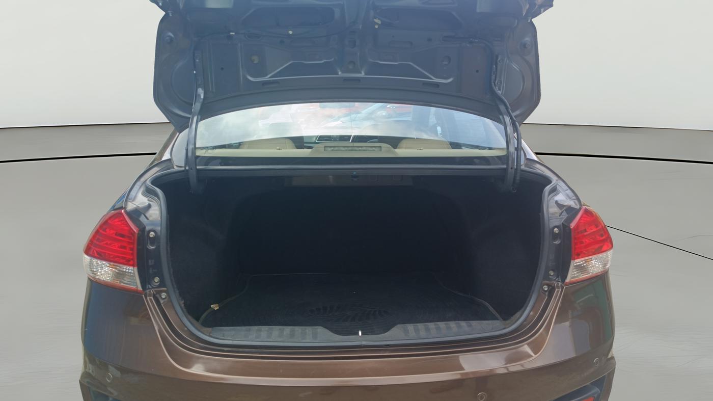 2017 Maruti Ciaz ZDI+ SHVS, Diesel, Manual, 65,662 km, Boot Open Zoomed View