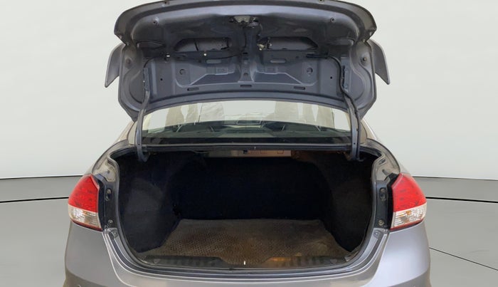 2016 Maruti Ciaz ZXI+ RS, Petrol, Manual, 76,161 km, Boot Open Zoomed View