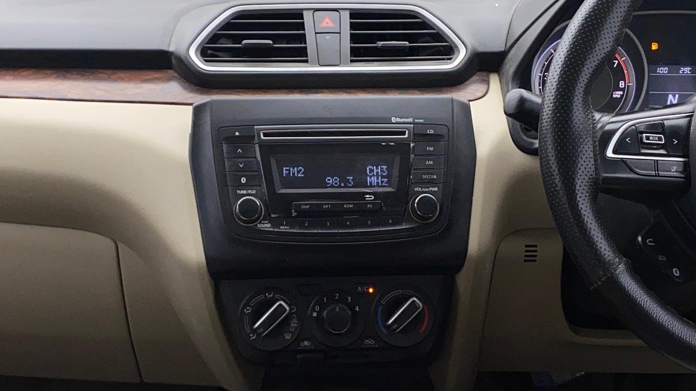 2018 Maruti Dzire VXI AMT, Petrol, Automatic, 52,914 km, Air Conditioner