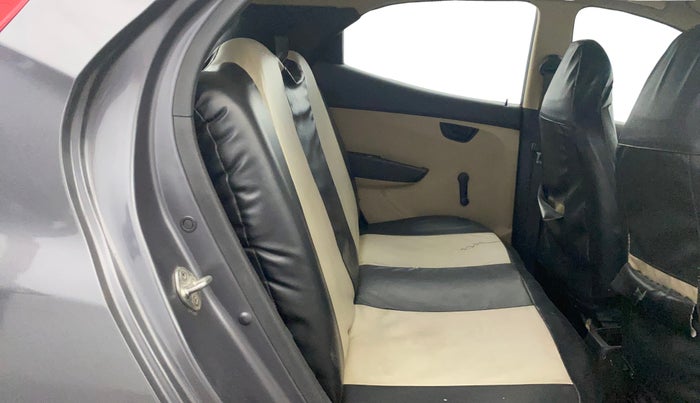 2015 Hyundai Eon ERA +, Petrol, Manual, 46,782 km, Right Side Rear Door Cabin