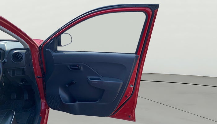 2022 Maruti Alto K10 LXI, Petrol, Manual, 32,407 km, RHS Front Door