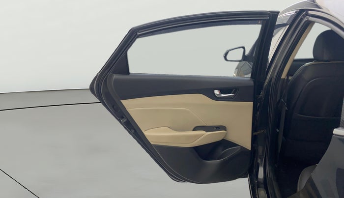 2019 Hyundai Verna 1.6 VTVT SX O, Petrol, Manual, 66,006 km, LHS Rear Door